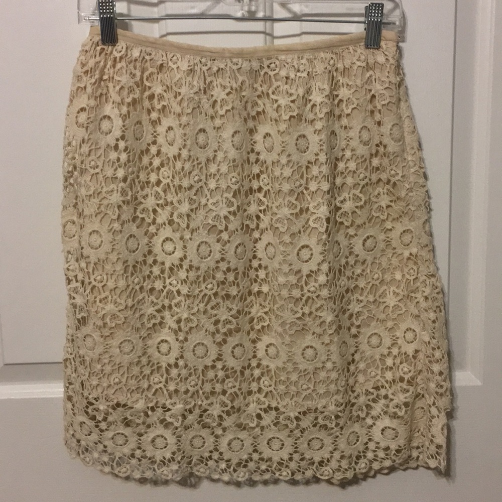 Solitaire by Ravi Khosla Lace Skirt Beige Size S